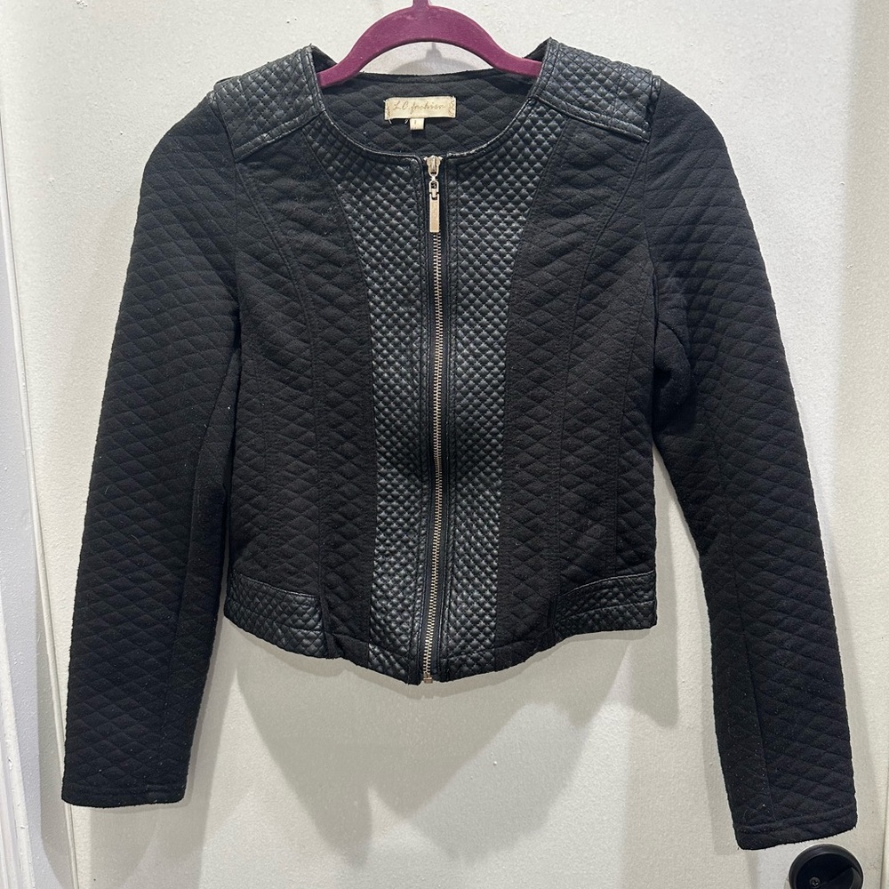 Trendy Boutique Black Quilted Bomber Jacket